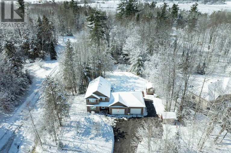 29512847/184-charmont-way/constance-bay/ottawa/ontario/K0A3M0_43