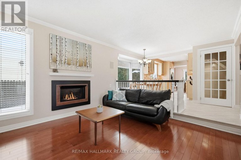 29349074/6066-meadowhill-crescent/chapel-hill/ottawa/ontario/K1C5R9_17