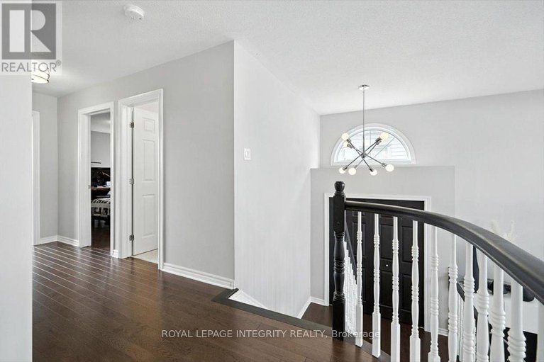 28941532/106-trail-side-circle/springridgeeast-village/ottawa/ontario/K4A5A9_27
