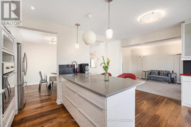 28592110/56-ipswich-terrace/morgans-grantsouth-march/ottawa/ontario/K2K2R3_8