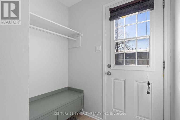 29413275/22-1963-fairglen-mews/blackburn-hamlet-south/ottawa/ontario/K1B5A5_3