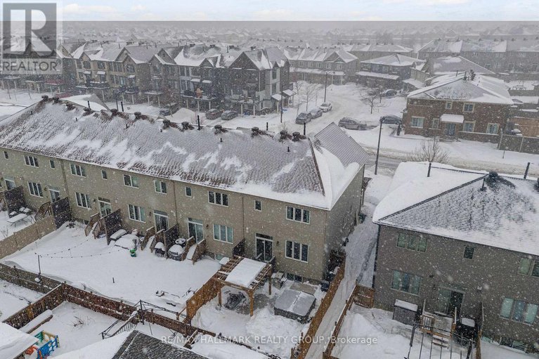 29359977/940-kilbirnie-drive/half-moon-bay/ottawa/ontario/K2J6G2_35