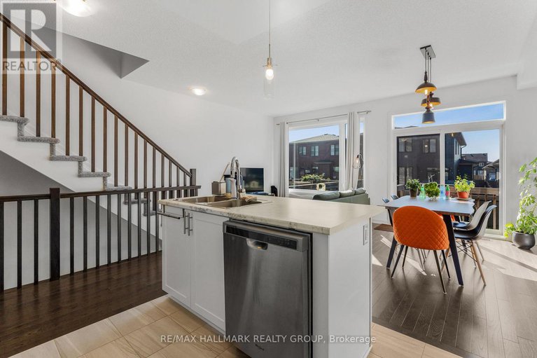 29396026/132-turquoise-street/clarencerockland-twp/clarence-rockland/ontario/K4K0L6_9