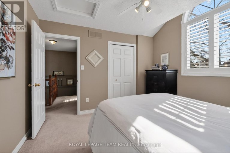 29475191/13-granite-ridge-drive/stittsville-central/ottawa/ontario/K2S1Y2_33