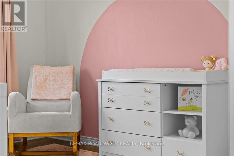 29613585/8044-craig-farm-drive/metcalfe/ottawa/ontario/K0A2P0_30