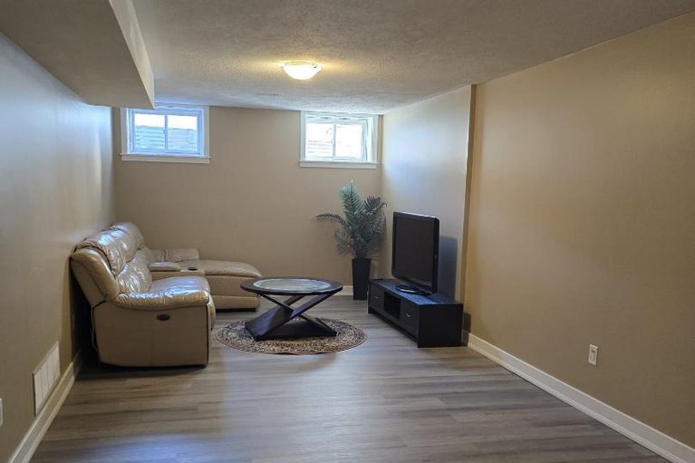28929752/74-finsbury-avenue/stittsville-south/ottawa/ontario/K2S2N8_27