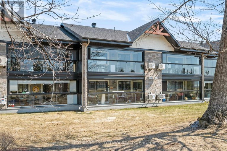 29586662/294-308-masters-lane/town-of-rockland/clarence-rockland/ontario/N1A2W1_34