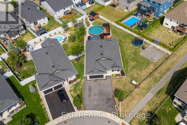 29215004/86-horton-street/mississippi-mills-ramsay-twp/mississippi-mills/ontario/K0A1A0_46