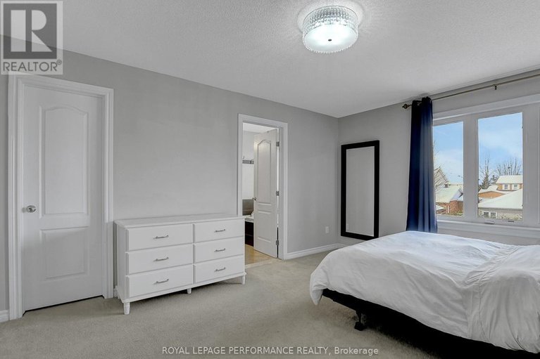 29219965/156-talltree-crescent/stittsville-central/ottawa/ontario/K2S0B1_10