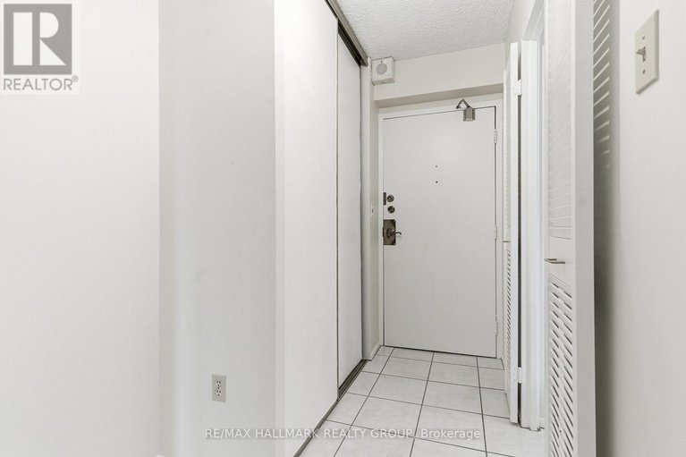 29138348/406-1025-richmond-road/woodroffe/ottawa/ontario/K2B8G8_5