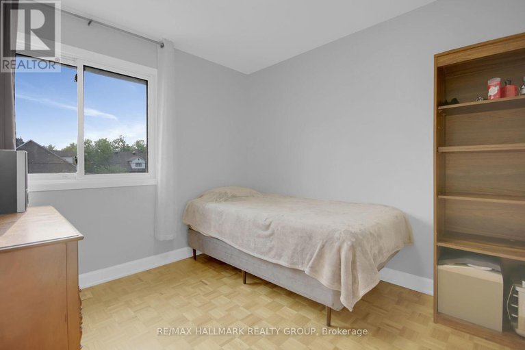 28419081/1-1821-walkley-road/urbandale-acres/ottawa/ontario/K1H6X9_15