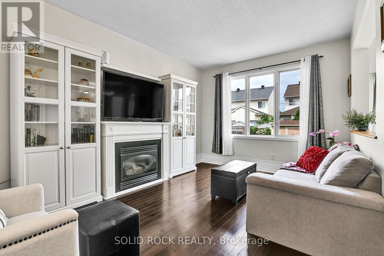 28645077/1824-mccallum-drive/fallingbrookgardenway-south/ottawa/ontario/K4A3T7_16