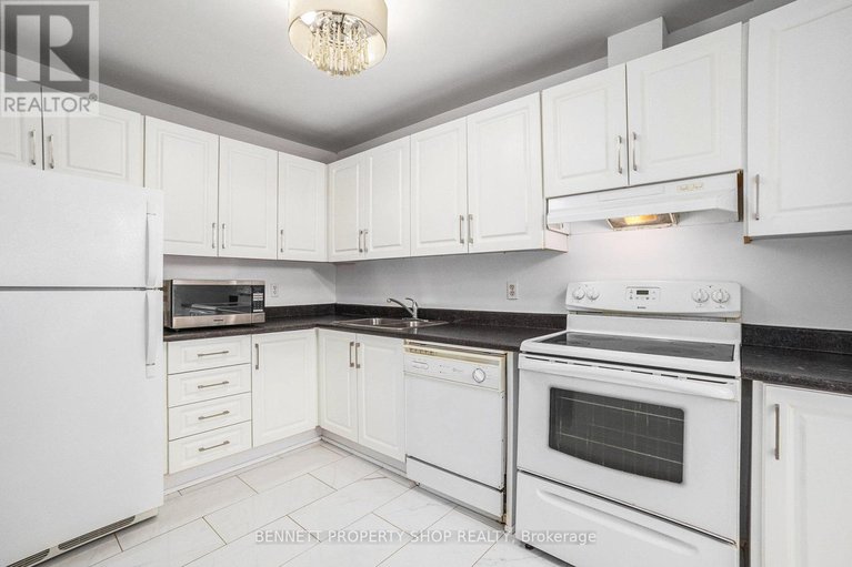 29112457/105-1585-goth-avenue/sawmill-creektimbermill/ottawa/ontario/K1T1E3_9