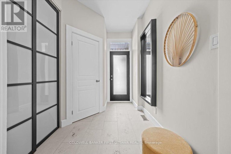 29175725/4446-wildmint-square/riverside-southgloucester-glen/ottawa/ontario/K1V1N6_3