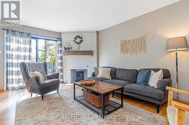 28924711/36-bethune-way/beaverbrook/ottawa/ontario/K2K1C3_10