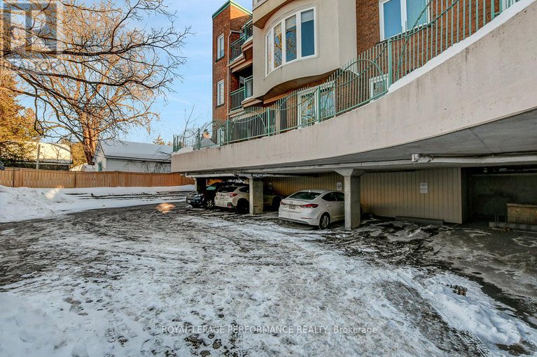 29401592/401d-1-columbus-avenue/overbrook/ottawa/ontario/K1K4L1_39
