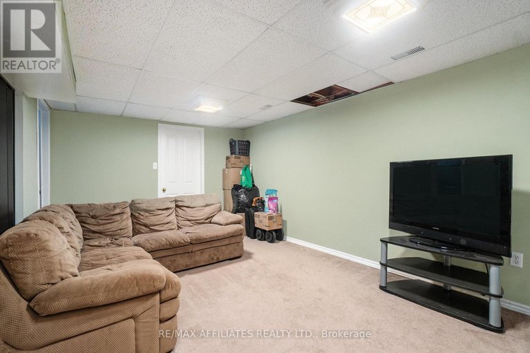 28542346/606-lydia-street-n/kemptville/north-grenville/ontario/K0G1J0_17