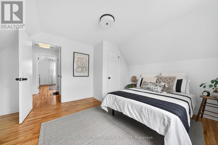 29685309/1948-othello-avenue/elmvale-acresurbandale/ottawa/ontario/K1G2A4_33