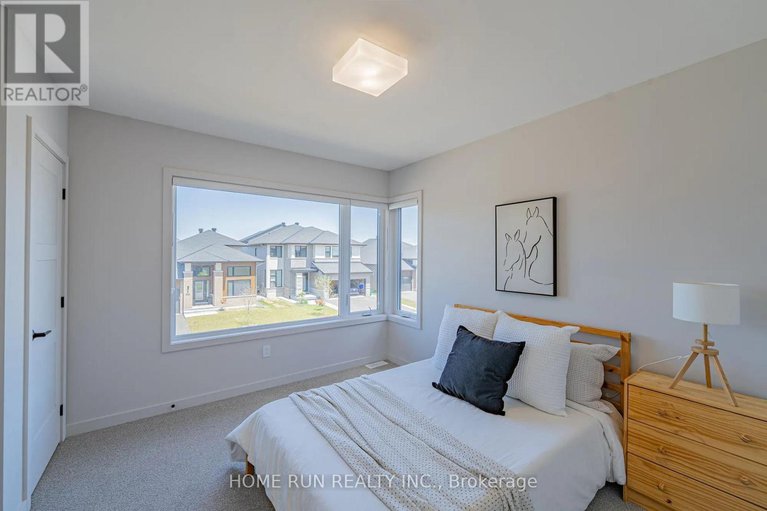 28539359/530-tenor-ridge/riverside-southgloucester-glen/ottawa/ontario/K4M0P9_41