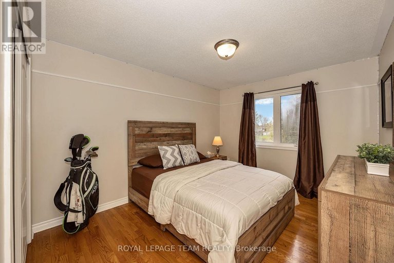 29675981/7067-donwel-drive/greely/ottawa/ontario/K4P1M7_26