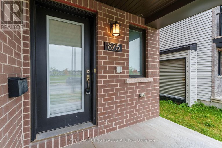 28856950/875-couloir-road/mer-bleuebradley-estatesanderson-park/ottawa/ontario/K1W0P5_3