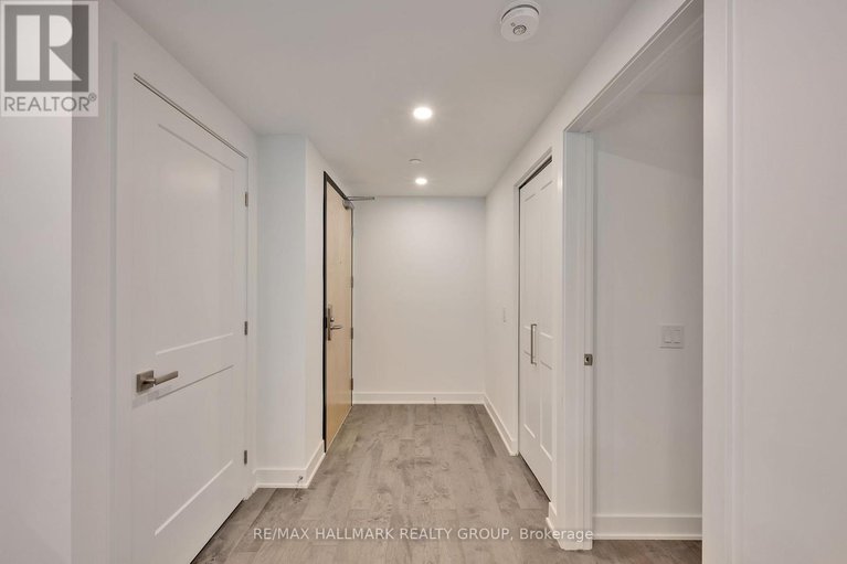 29654322/801-340-queen-street/ottawa-centre/ottawa/ontario/K1R0G1_2