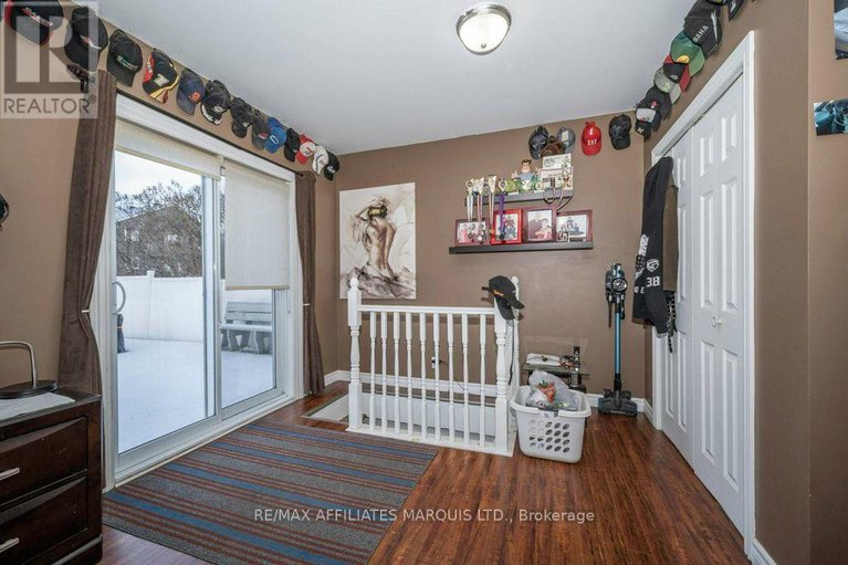 28585218/25-church-street/moose-creek/north-stormont/ontario/K0C1W0_16