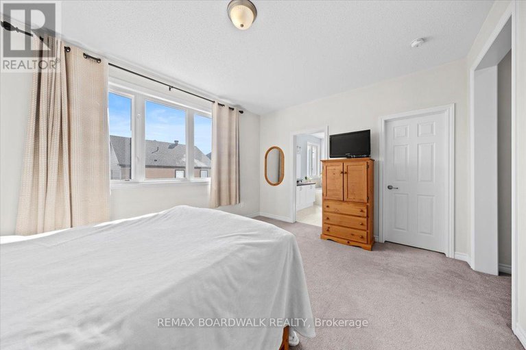 29434197/130-pinelock-street/emerald-meadowstrailwest/ottawa/ontario/K2M0L5_29