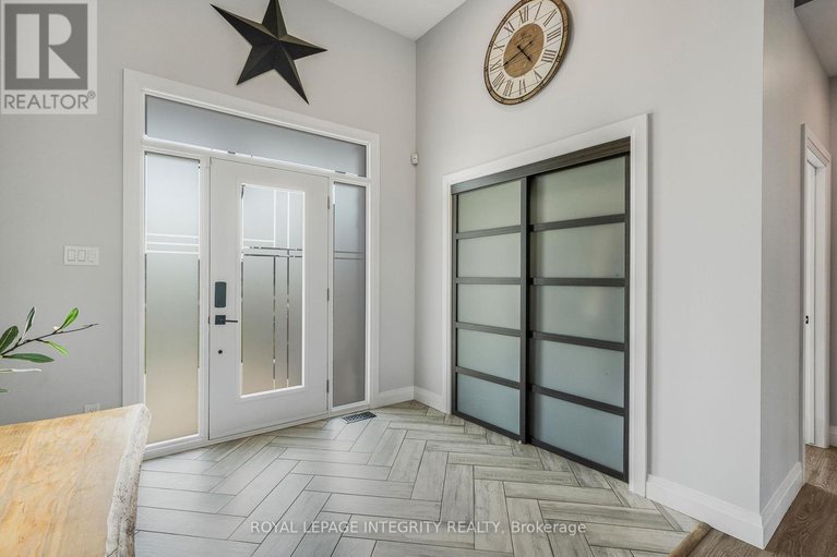28671214/278-roxanne-street/clarencerockland-twp/clarence-rockland/ontario/K0A1N0_4
