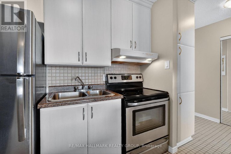 29377348/404-2019-bank-street/ellwood/ottawa/ontario/K1V0N1_10