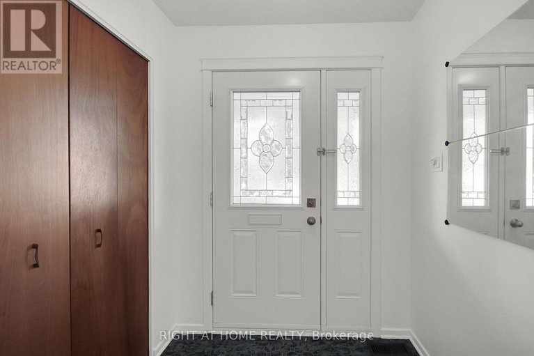 28631481/2257-prospect-avenue/alta-vista/ottawa/ontario/K1H7G2_2