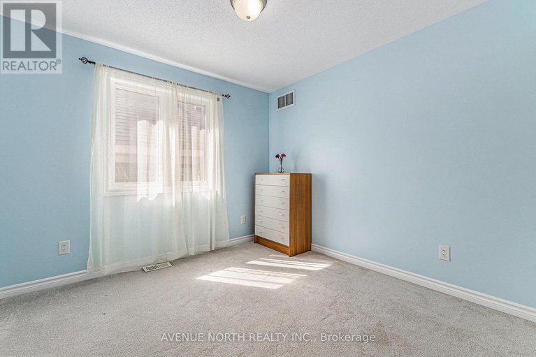 28243059/30-solaris-drive/emerald-meadowstrailwest/ottawa/ontario/K2M0L6_28