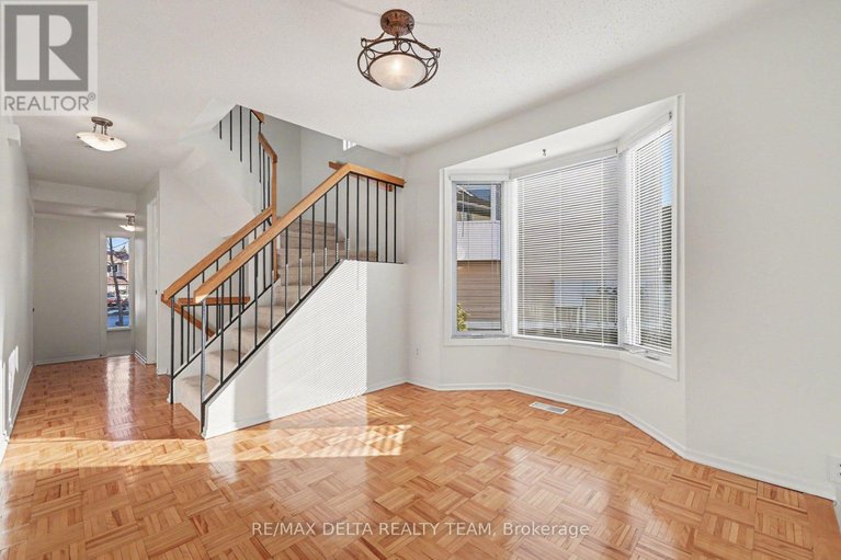 29462005/8a-millrise-lane/centrepointe/ottawa/ontario/K2G5E6_10