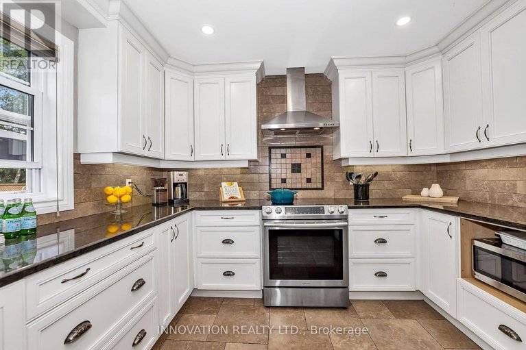 28909100/297-liard-street-s/stittsville-south/ottawa/ontario/K2S1J2_11