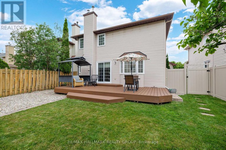 28637166/610-steller-street/fallingbrookpineridge/ottawa/ontario/K4A1N1_45