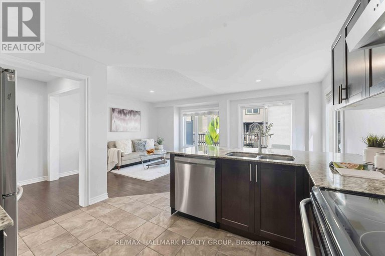 28990498/730d-maloja-way/stittsville-north/ottawa/ontario/K2S0N6_16
