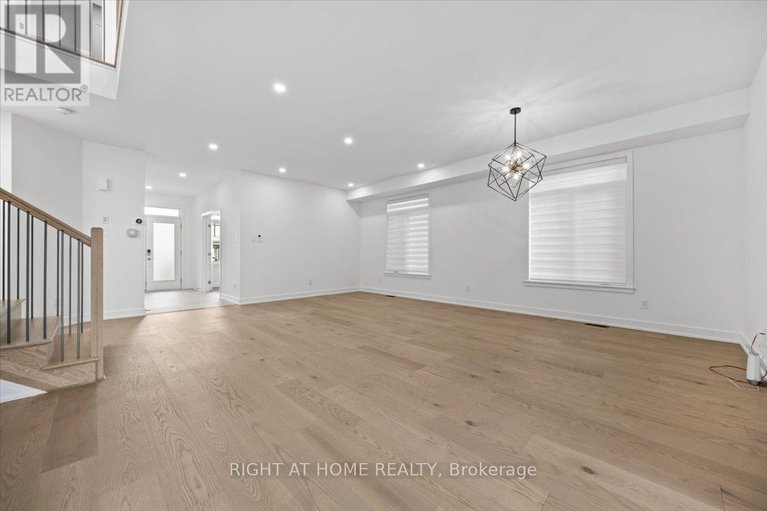 28770534/610-kenabeek-terrace/riverside-southgloucester-glen/ottawa/ontario/K4M0M3_10