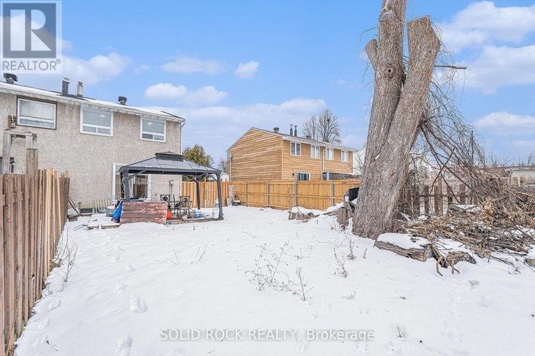 28367729/1432-leigh-crescent/carson-grove/ottawa/ontario/K1J8E4_28
