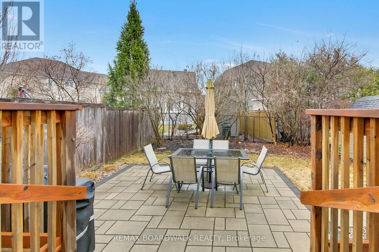 29605776/802-tony-george-place-e/stittsville-north/ottawa/ontario/K2S0R3_27