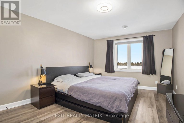 28215957/304-271-belfort-street/embrun/russell/ontario/K0A1W0_11