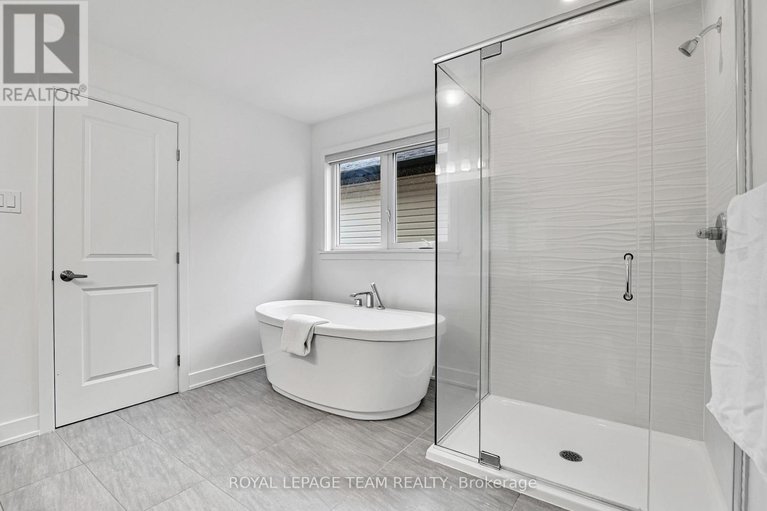 28569381/202-zinnia-way/riverside-southgloucester-glen/ottawa/ontario/K4M0L4_21