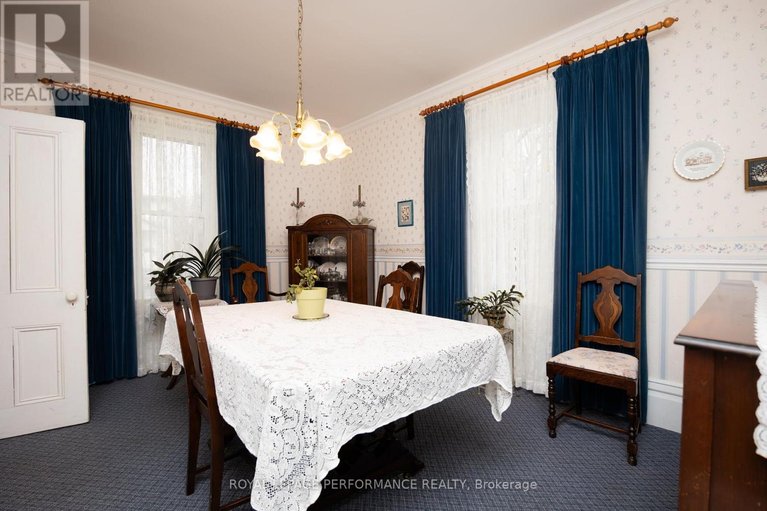 29632412/11-peter-street/maxville/north-glengarry/ontario/K0C1T0_19