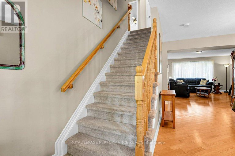 28983918/229-mistral-way/stittsville-north/ottawa/ontario/K2S0G7_7
