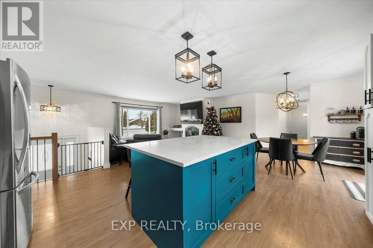 29192909/108-st-thomas-road/russell-twp/russell/ontario/K0A3H0_7