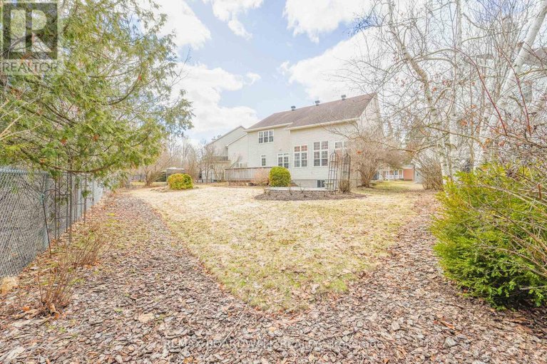 29644621/57-mattawa-crescent/bridlewood/ottawa/ontario/K2M2E8_43