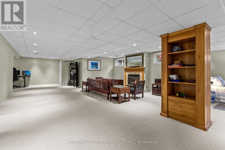 29606019/26-moore-street/richmond/ottawa/ontario/K0A2Z0_34