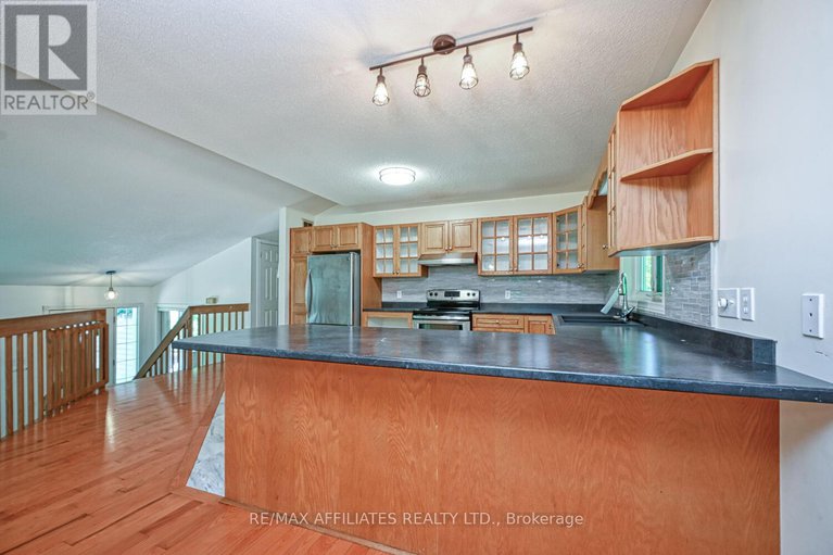 28528150/122-church-avenue/drummondnorth-elmsley-north-elmsley-twp/drummondnorth-elmsley/ontario/K7H0H1_16