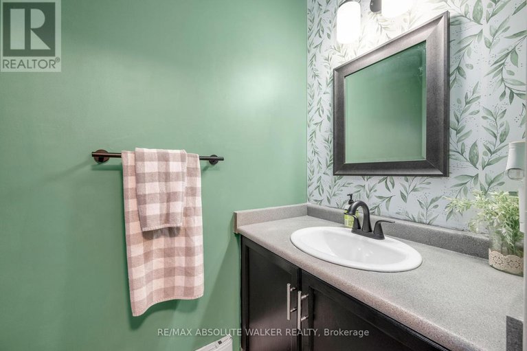 28929873/108-cedarock-drive/bridlewood/ottawa/ontario/K2M2H5_18