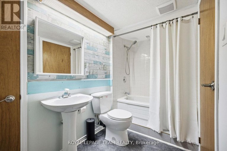 29629371/3246-elizabeth-street/osgoode/ottawa/ontario/K0A2W0_33