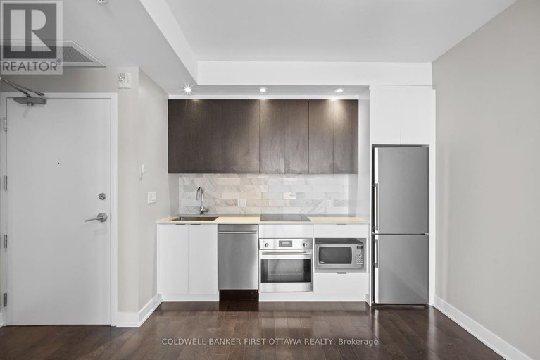 27924777/1605-20-daly-avenue/sandy-hill/ottawa/ontario/K1N0C6_7
